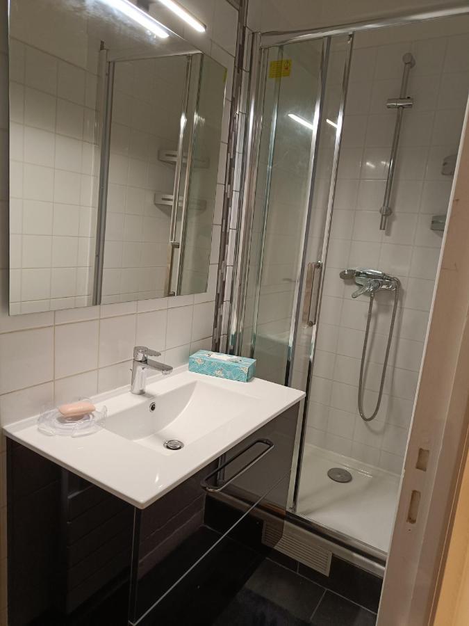 דירות פריז Studio Cosy Alesia-Montsouris מראה חיצוני תמונה